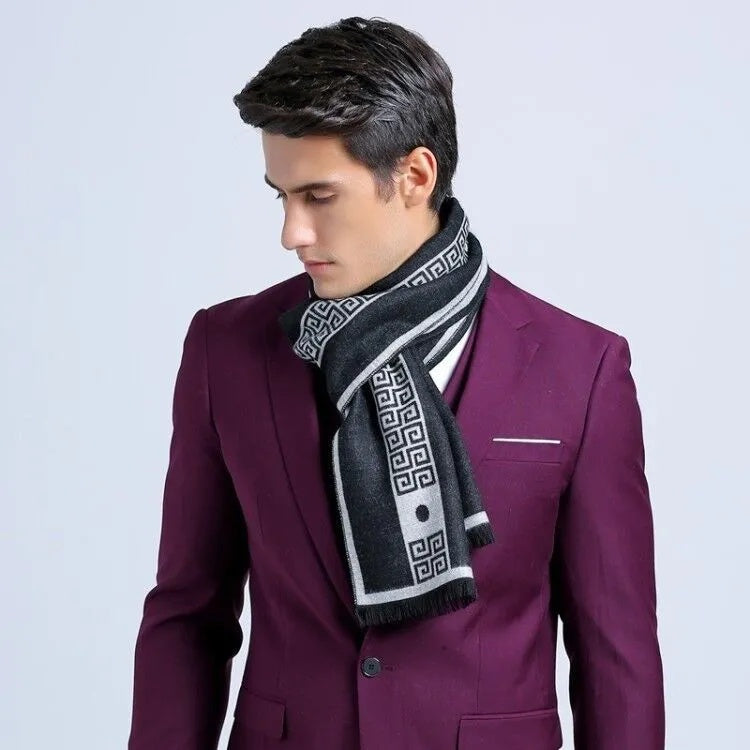 Essential Scarf - Pestani